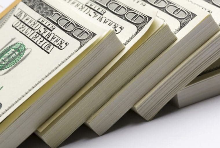 Force or Mathematics: Fiat VS Cryptocurrency