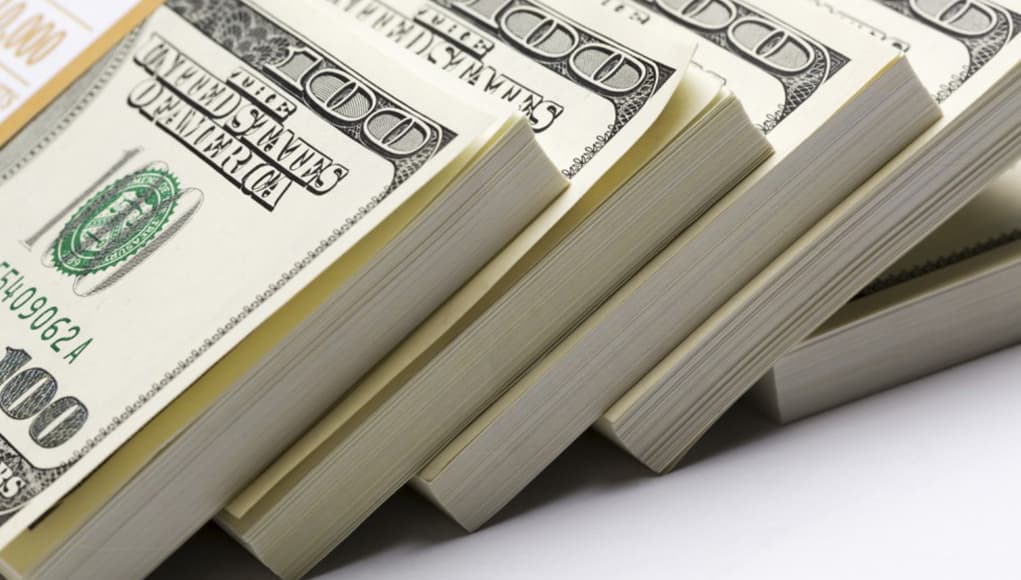 Force or Mathematics: Fiat VS Cryptocurrency