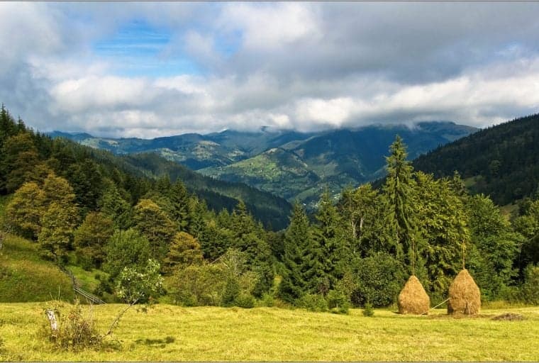 A Safe Guide for Bitcoin Travelers Visiting Ukraine