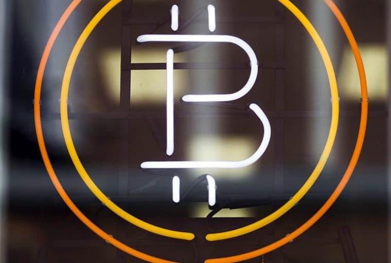 Bitcoin Black Friday: The Silver Lining for a Declining Trend?