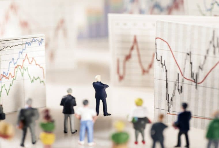 Neither Fiat Currency nor Bitcoin are Free From Volatility