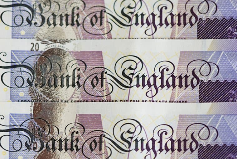 University Researcher Says Bitcoin Can't 'Grow Up'