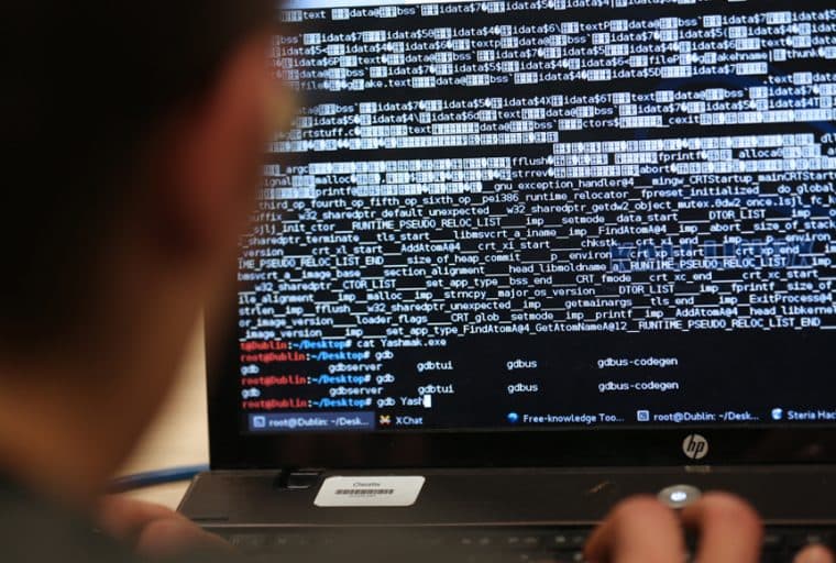 Private Keys Vulnerable to New Android & iOS Attack