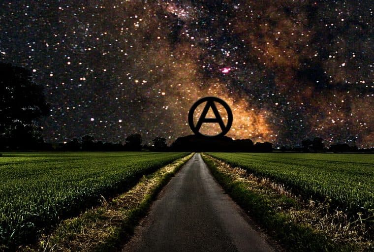 The Digital Revolution Increases Sovereignty