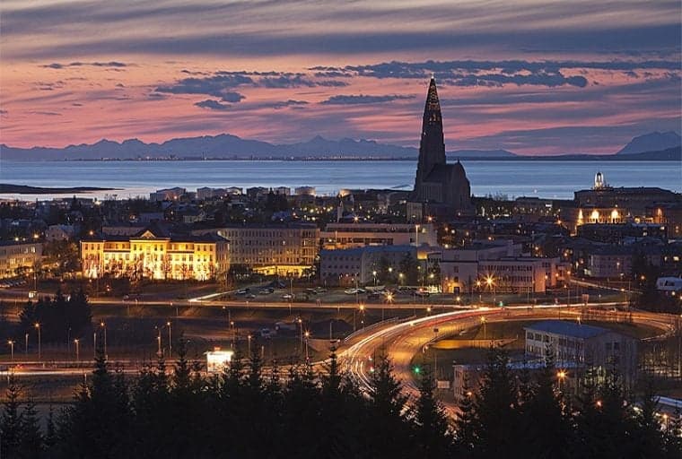 Pirate Party Gains Favor as Trust in Iceland Government Crumbles