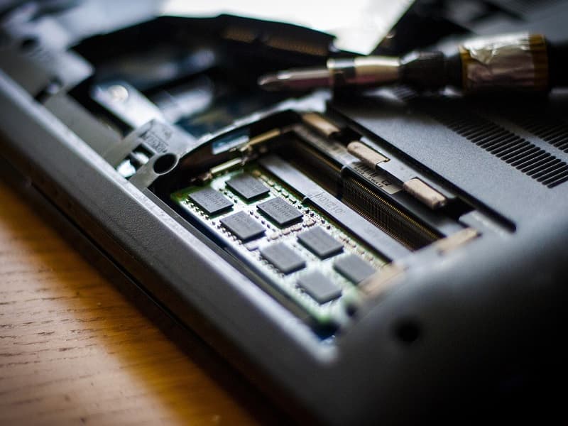 This Guy Lost $67,000 in Bitcoin When he Upgraded His Computer