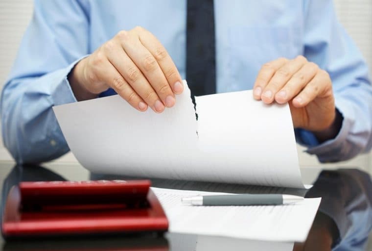 BitLicense Strikes Again? MonetaGo Shuts Down