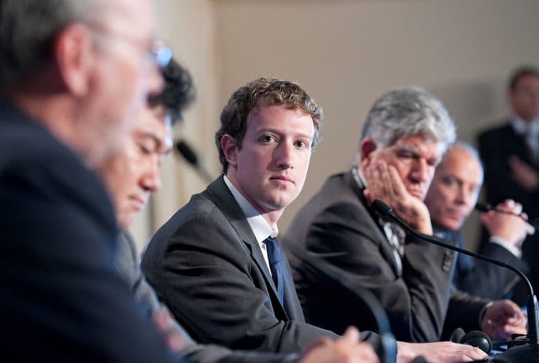 Is Facebook About to Get ‘Myspaced’ by Next-Gen Social Media?