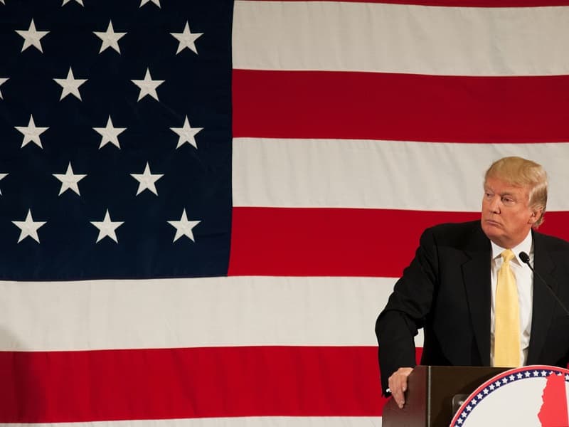 Danish Blockchain Company Offers to Help Build Trump's Wall