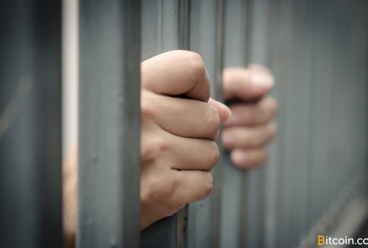 Ulbricht's Mother Reflects on the Anniversary of Her Son's Double Life Sentence