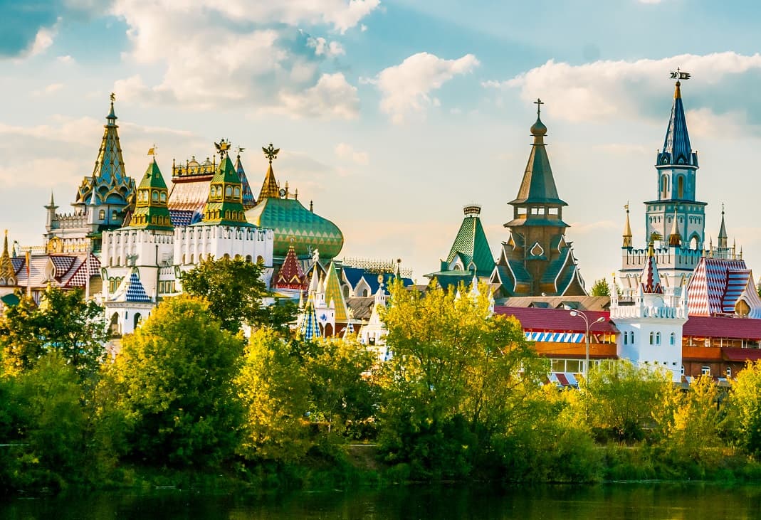 Russian Politician Proposes Central Bank Follow Japan's Lead to Legalize Bitcoin