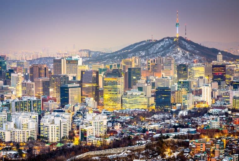 South Korea Legalizes Bitcoin International Transfers, Challenging Traditional Banks