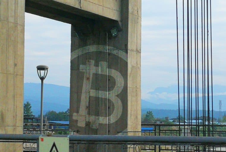 A Visit to a Bitcoin Mining Farm in Sichuan, China Reveals Troubles Beyond Regulation