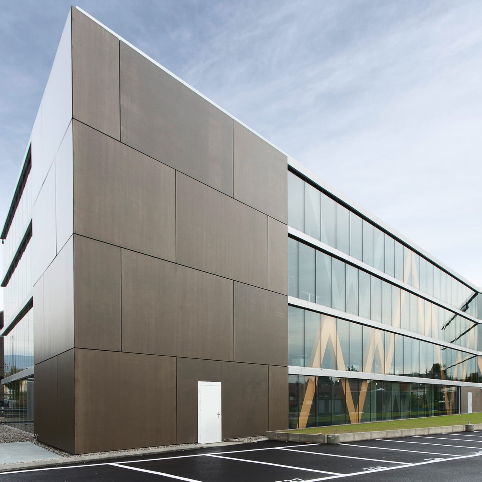 Swissquote Bank Launches Exchange-Traded Bitcoin Certificates