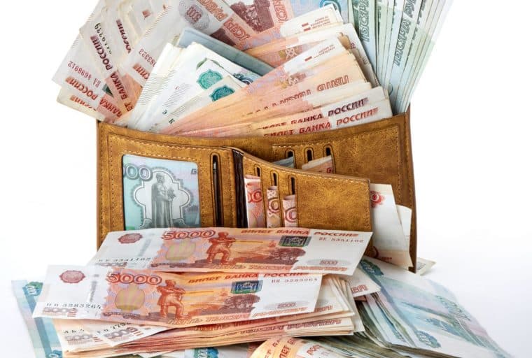 Russian Economy ”Lost 18 Billion Rubles This Year Due to Lack of ICO Regulation”