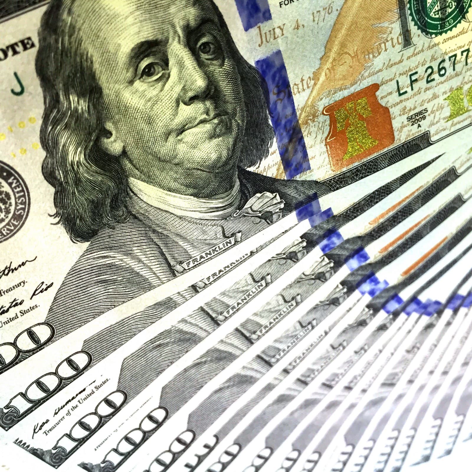 Bitcoin Exchange Bitstamp Gets Masterpayment, Cuts Fees to 5%