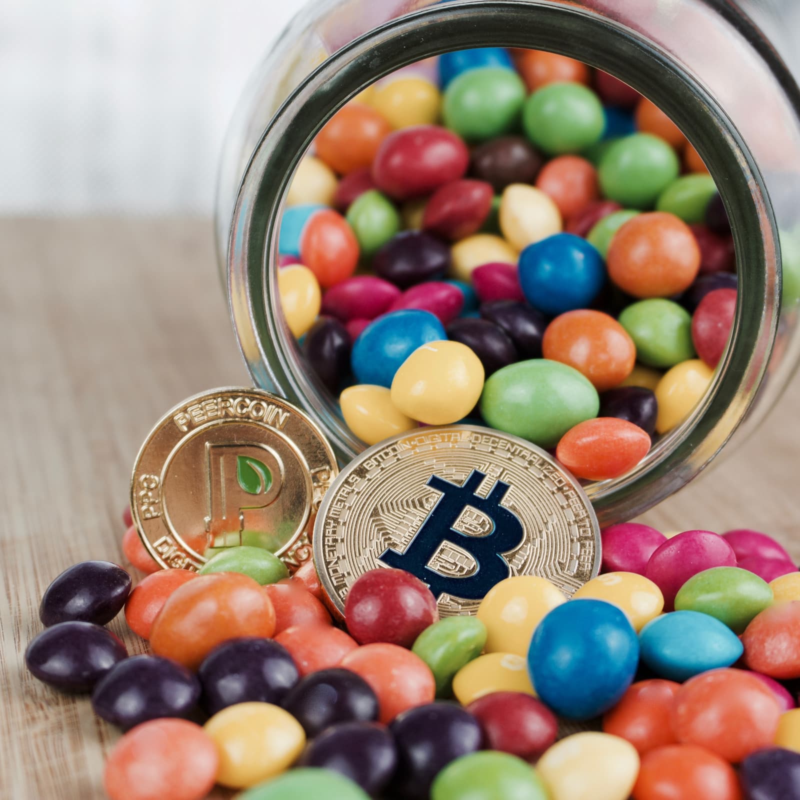 New Year, New Forks: World Bitcoin and Bitcoin Candy Expected Soon