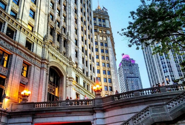 United States of Bitcoin: Illinois Gives Crypto Love While Other States Hate