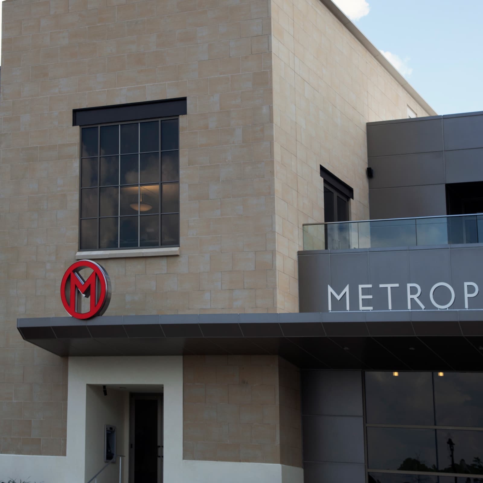 Metropolitan Bank Denies Ceasing Cryptocurrency-Related International Wires