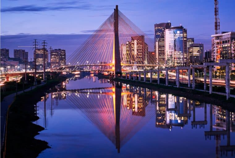 There Are At Least Twice as Many Bitcoin Traders in Brazil as Stock Investors