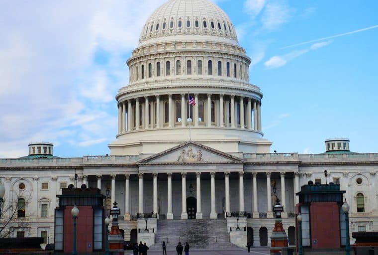 Drafting Laws and 'Hodling': U.S. Congress Discusses Cryptocurrency Disclosure