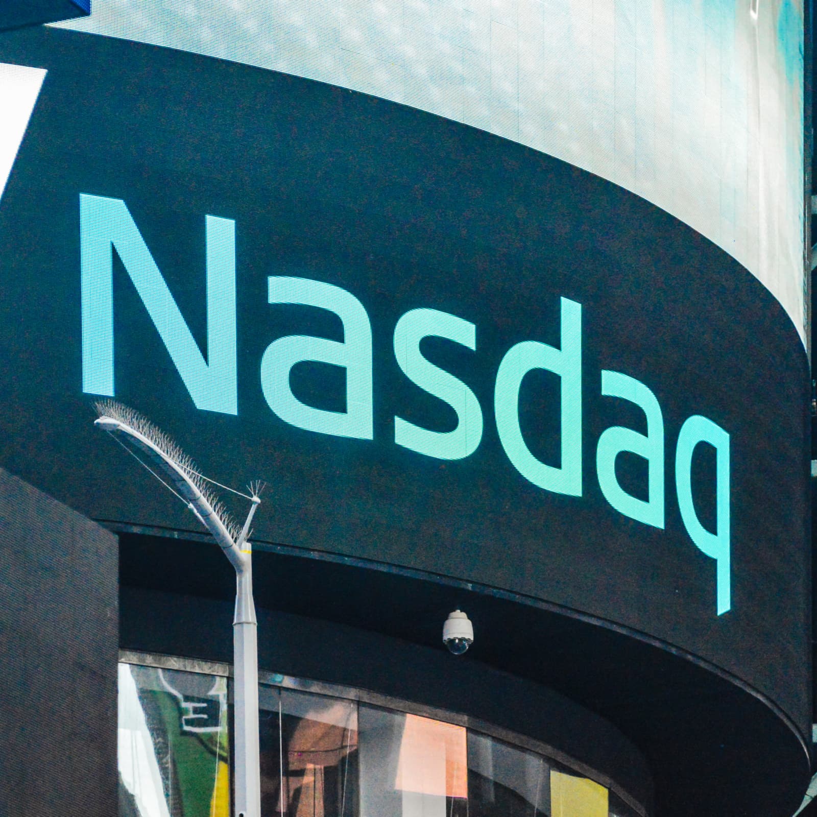 Nasdaq-Issued Bitcoin Futures Contracts May Comprise "Investment" Rather Than "Tracking Stock"