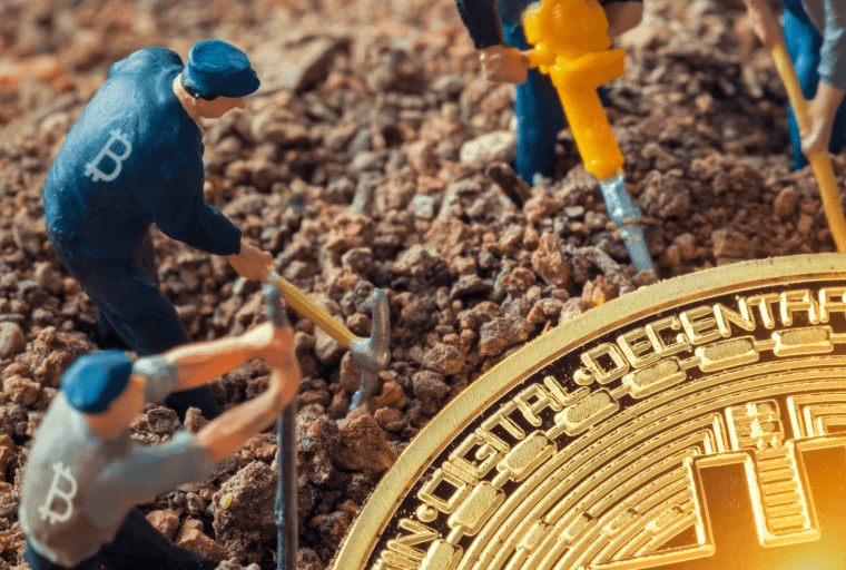 Vietnam to Import More Mining Rigs in 3 Weeks This Month Than All of Last Year