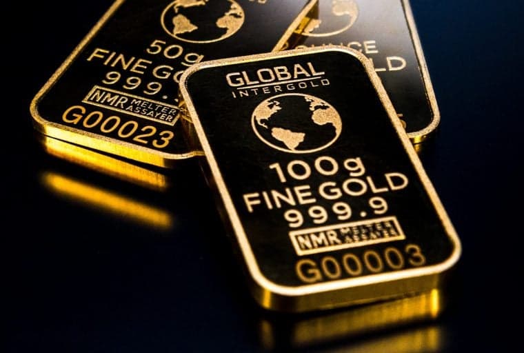 'Gold Bug' Peter Schiff's Company Now Accepts Bitcoin Cash