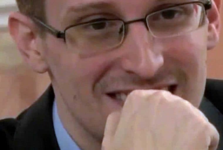Snowden on Bitcoin: Blasts Public Ledger and Core Developers