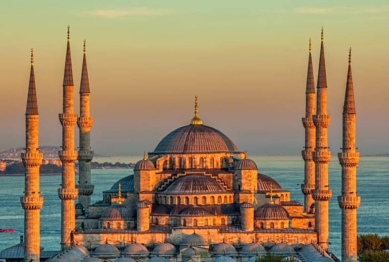 Two Turkish Imams Fired for Allegedly Investing in Bitcoin