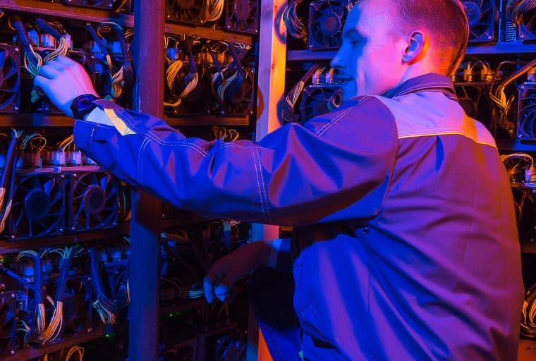 Crypto Miners to Turn Off Rigs during Earth Hour