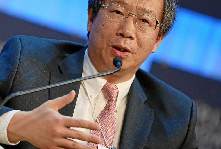 China’s First Central Bank Governor in 15 Years Likes Bitcoin