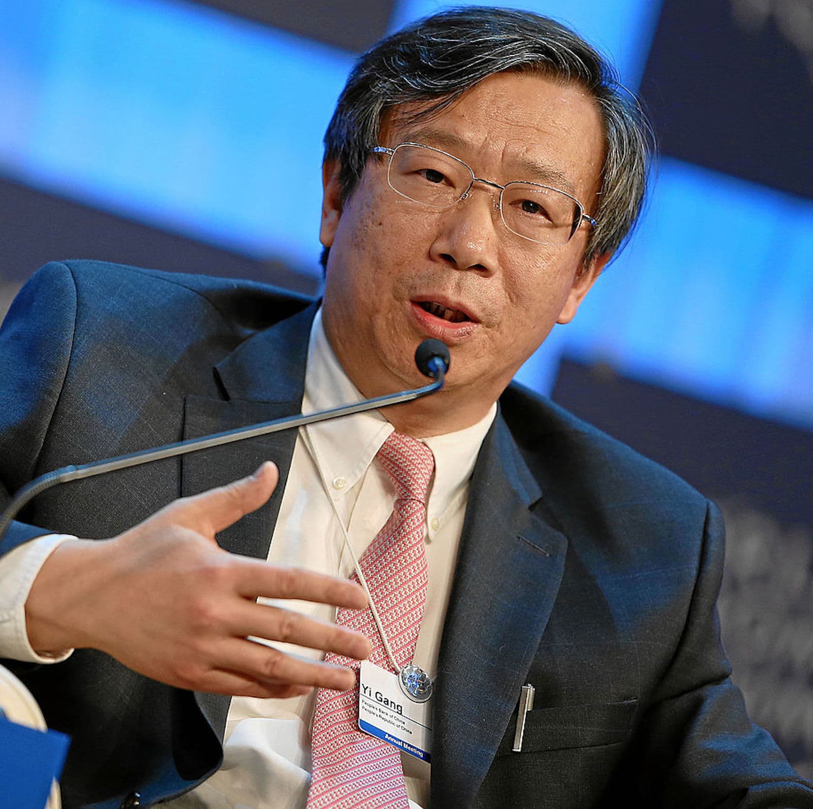 China’s First Central Bank Governor in 15 Years Likes Bitcoin