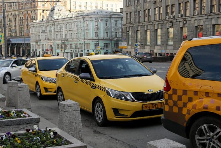 Taxis Take BCH, Stores Sell BTC in the Russian City of Rostov