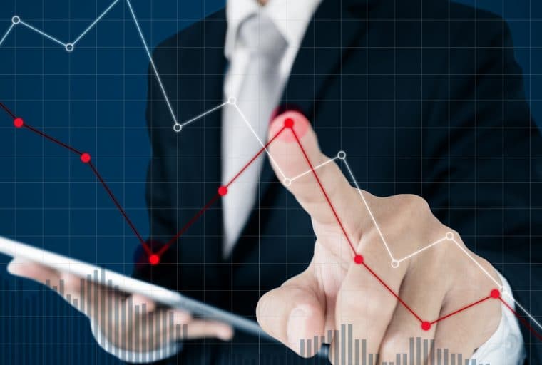 Bitcoin Cash Gains Advance 4% Above BTC