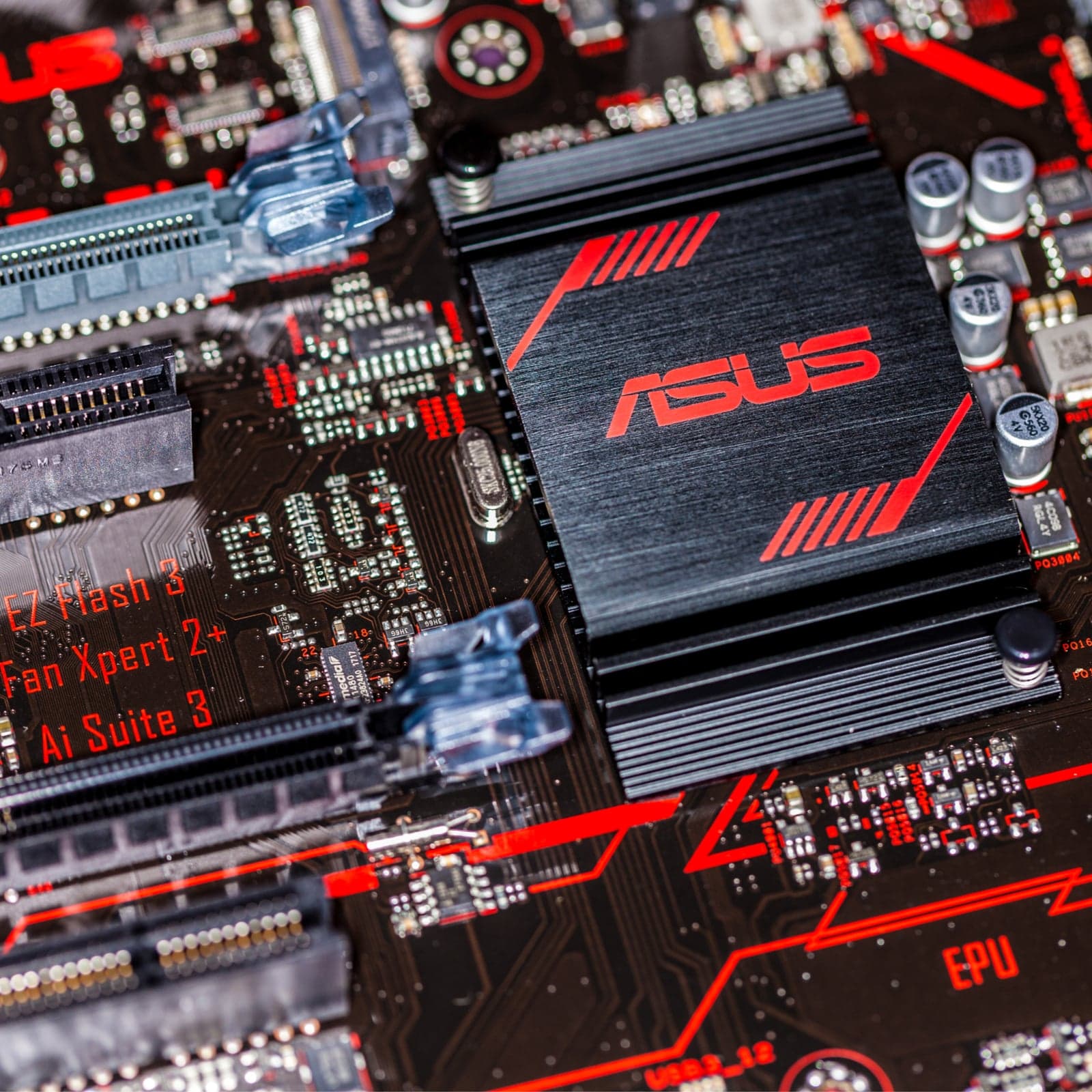 Bitcoin in Brief Thursday: Asus Creates 20-GPU Mining Motherboard
