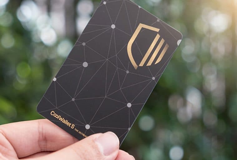 A Look at the Credit Card Shaped Hardware Device Called 'Coolwallet'