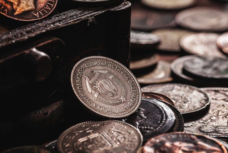 Economics Nobel Laureate Robert Shiller Examines Bitcoin in Historical Context