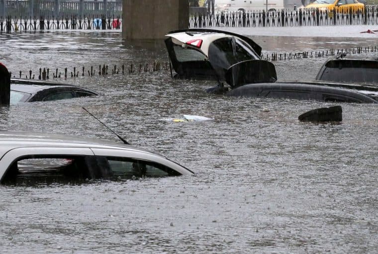 Gox Trustee to Flood Market with Thousands of Bitcoin, BTC Price Drops Below $9K