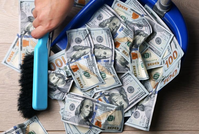 SEC Chairman Applauds 'Operation Crypto-Sweep'