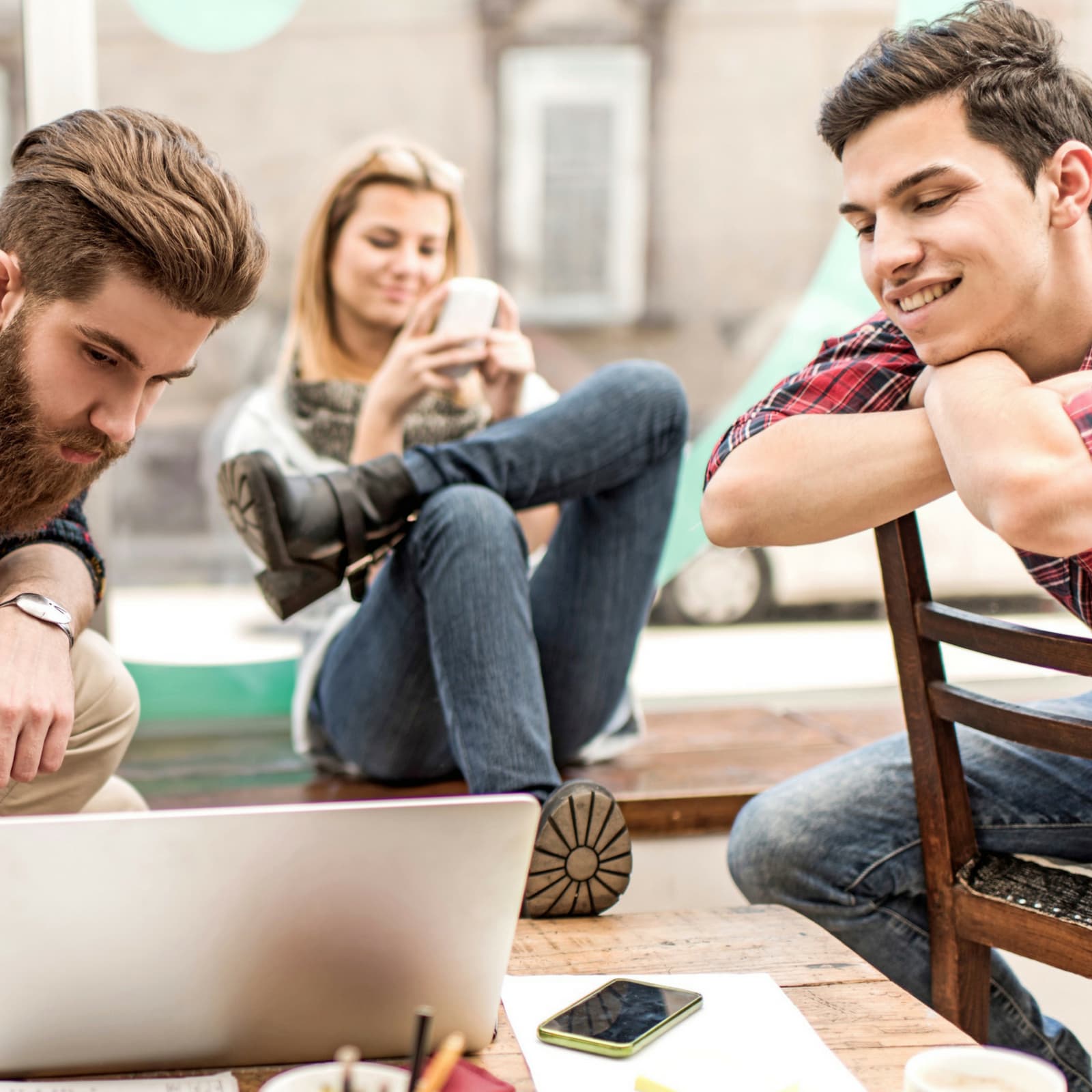 27% of England’s Male Millennials Say Bitcoin Better Investment Than Property