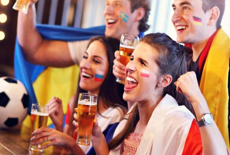 Bitcoin in Brief Tuesday: Crypto Bets, Viruses, Messages, All Because of Football