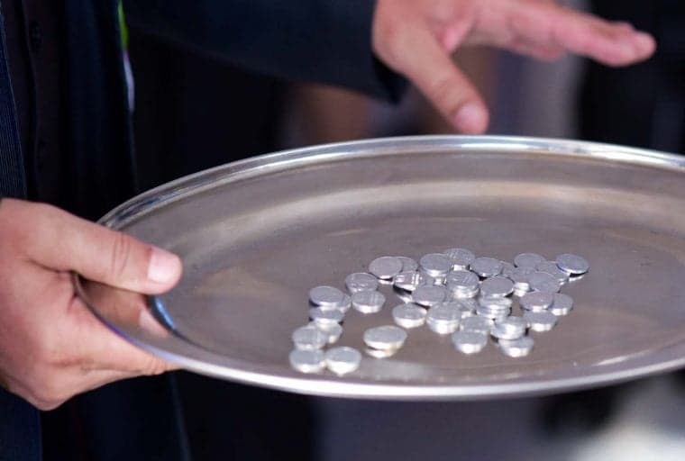 Swiss Crypto Company Acquires License to Distribute Funds to Investors