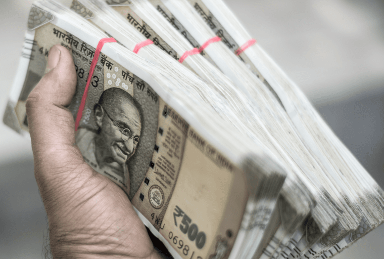 Indian Bitcoin Ponzi Schemer Offers to Repay Initial Investments to Victims