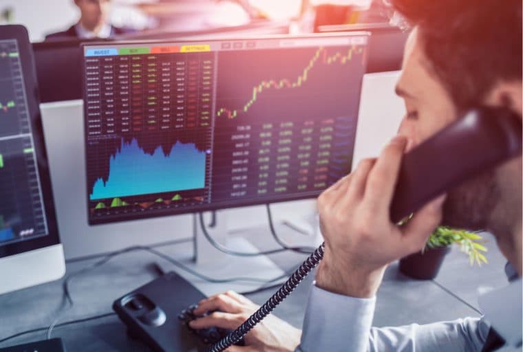 Exchanges Round-Up: CME Rejects Altcoins, Waves DEX Hacked on Launch