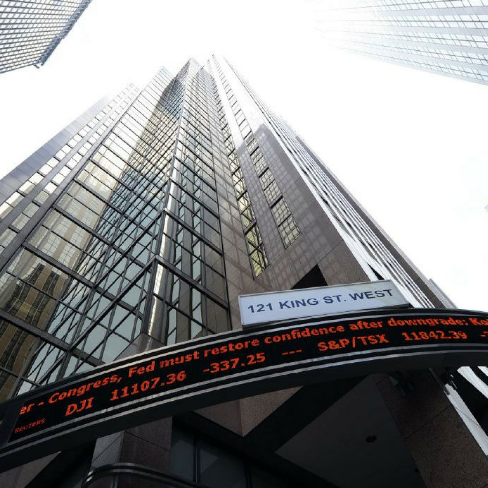 Billionaire Backed Bitcoin Bank Galaxy Digital Now Trading on Toronto Stock Exchange