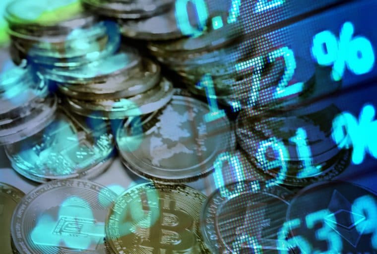 The Daily: Coinbase Introduces GBP Pairs, Hitbtc Adds EURS, Bitpanda Offers EOS