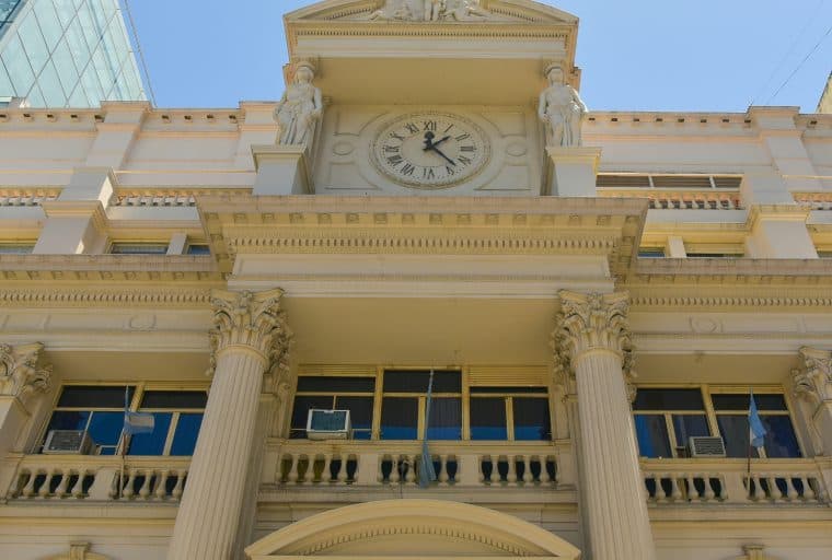 Steve Hanke: Central Banks Fuel Wealth Loss and Inflation – The World Needs Less of Them