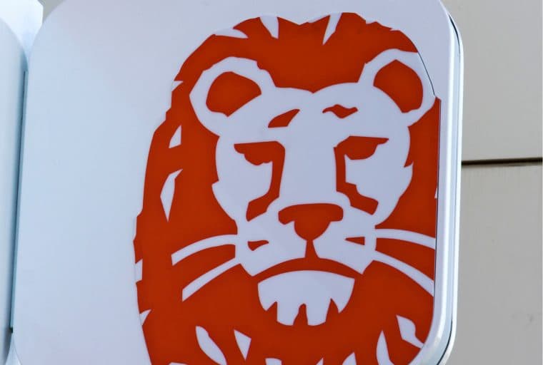 Public Anger Forces Bank CFO to Quit Over Huge Money Laundering Affair