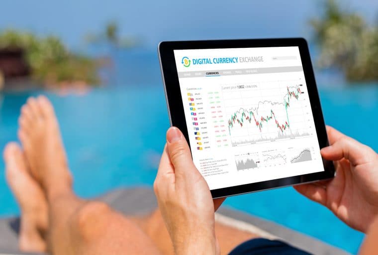 The Daily: Speculators and Investors Hodl, Venezuelans Send Crypto With SMS